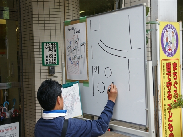 園内図は手描きで仕上げました