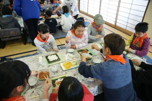具は醤油をひたした鰹節のみが基本