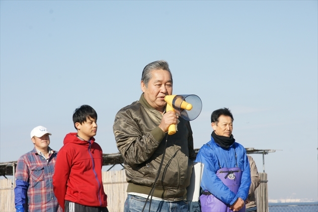 ひがた探検隊をサポートしてくれる木更津金田の浜活性化協議会のみなさん